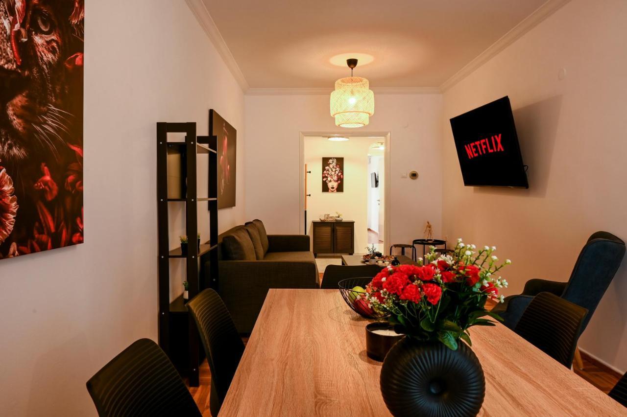 Thessaloniki Center Deluxe Apartment Buitenkant foto