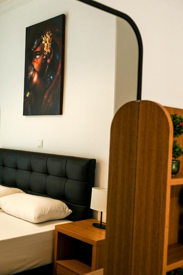 Thessaloniki Center Deluxe Apartment Buitenkant foto